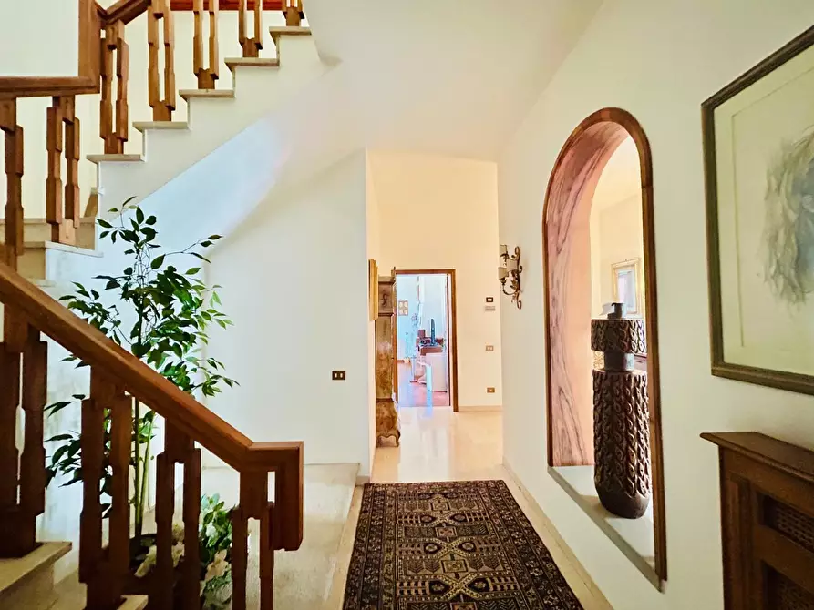Immagine 39 di Villa in vendita  a Empoli