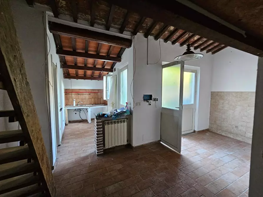 Immagine 3 di Appartamento in vendita  a Pisa