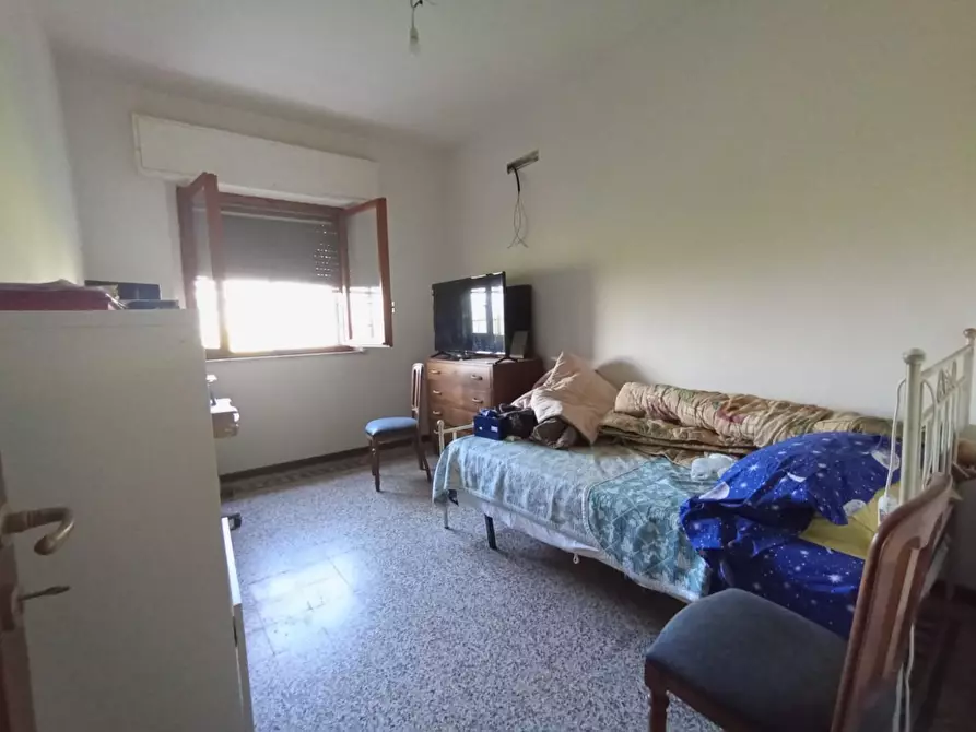 Immagine 15 di Villa in vendita  a Cascina