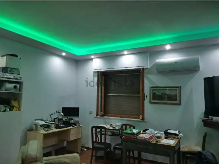 Immagine 11 di Villa in vendita  a Cascina