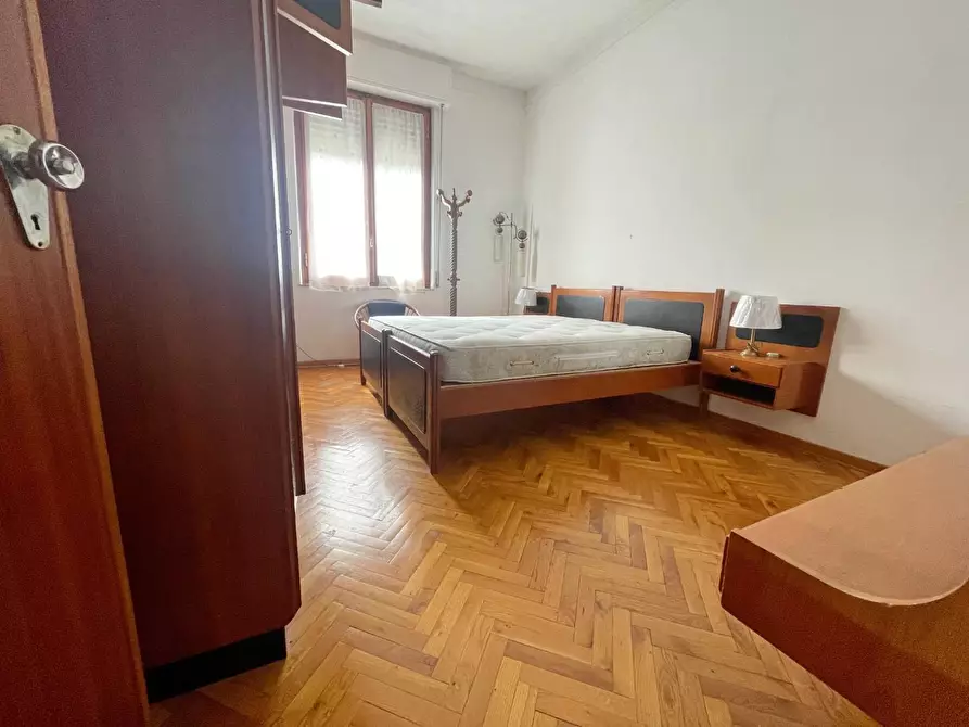 Immagine 8 di Appartamento in vendita  a Poggibonsi