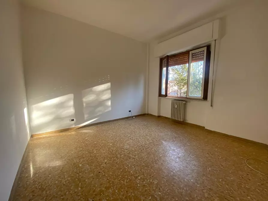 Immagine 3 di Appartamento in vendita  a Sarzana