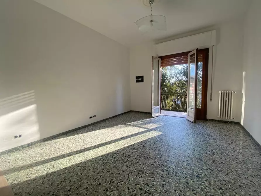 Immagine 4 di Appartamento in vendita  a Sarzana