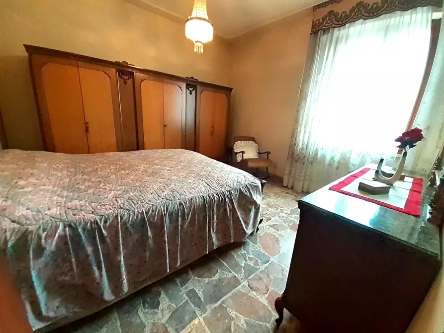 Immagine 15 di Appartamento in vendita  a Empoli