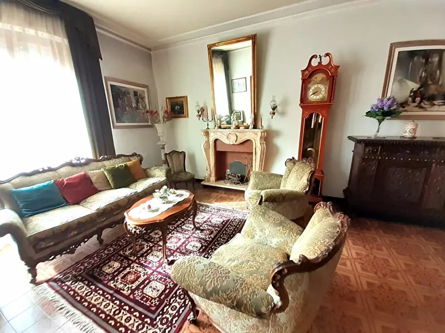 Immagine 24 di Appartamento in vendita  a Empoli