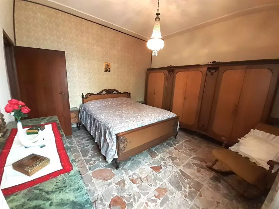 Immagine 11 di Appartamento in vendita  a Empoli