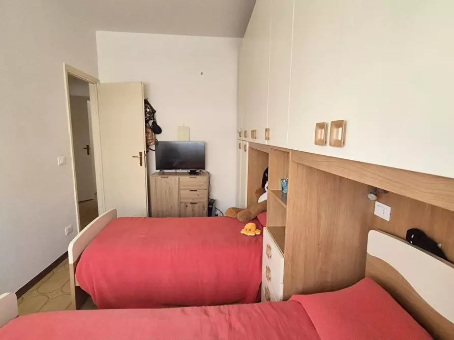 Immagine 55 di Appartamento in vendita  a Viareggio