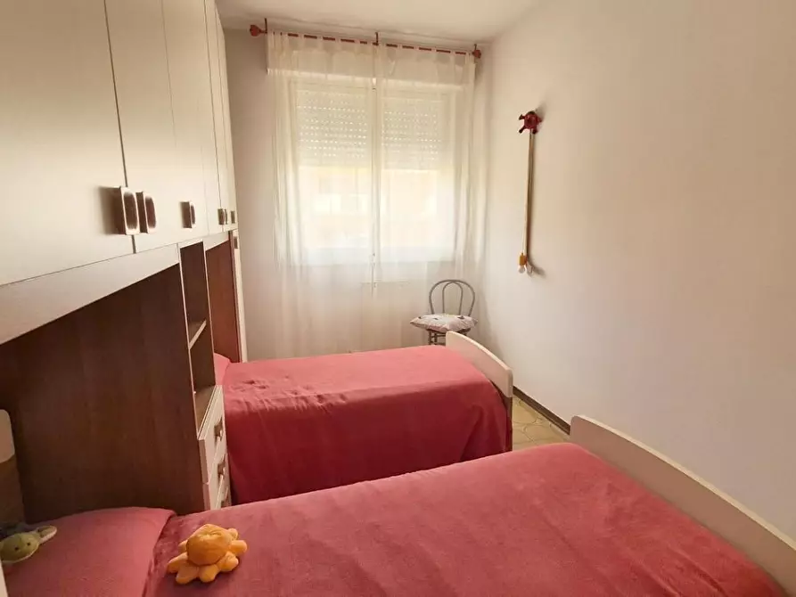 Immagine 58 di Appartamento in vendita  a Viareggio