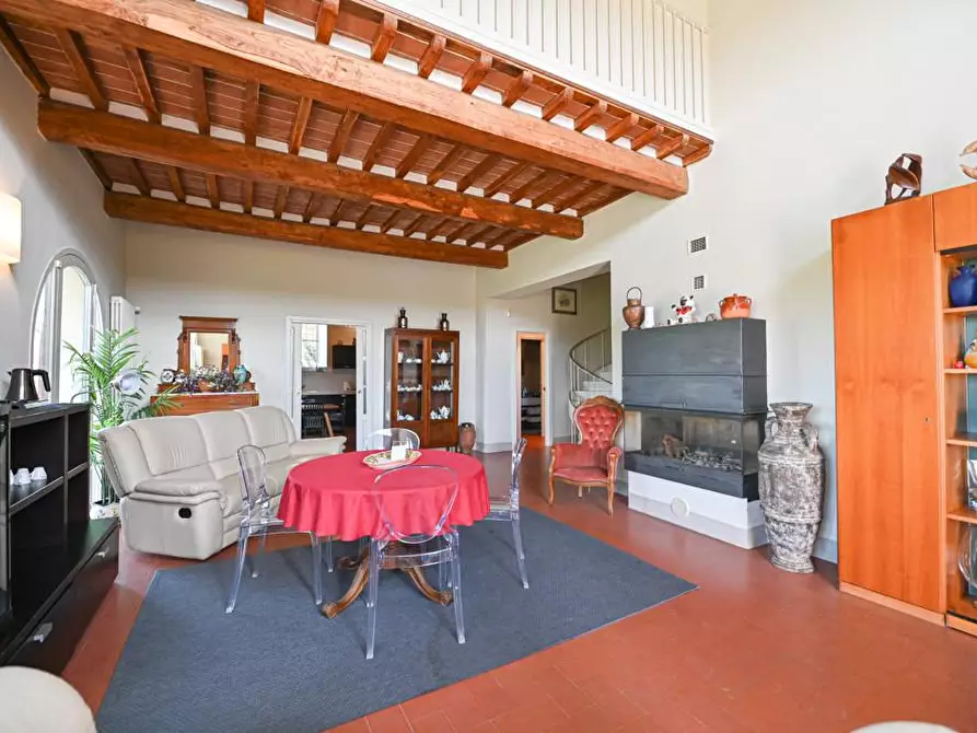 Immagine 2 di Villetta a schiera in vendita  a San Giuliano Terme