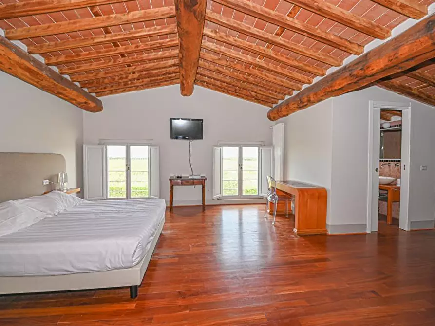 Immagine 15 di Villetta a schiera in vendita  a San Giuliano Terme