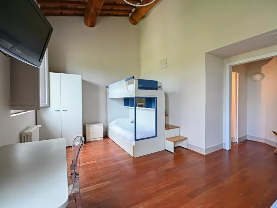 Immagine 40 di Villetta a schiera in vendita  a San Giuliano Terme