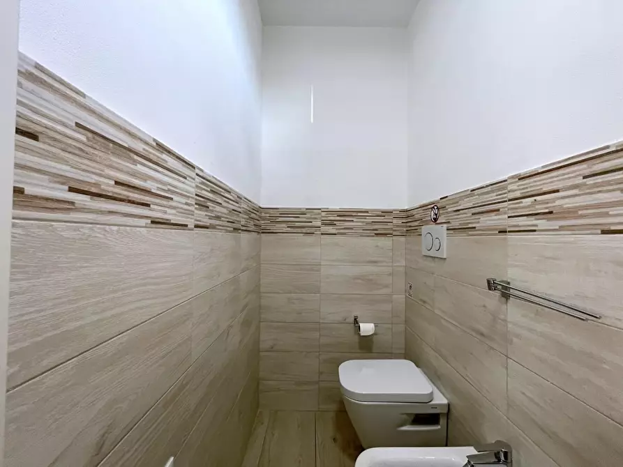 Immagine 32 di Casa indipendente in vendita  a Camaiore