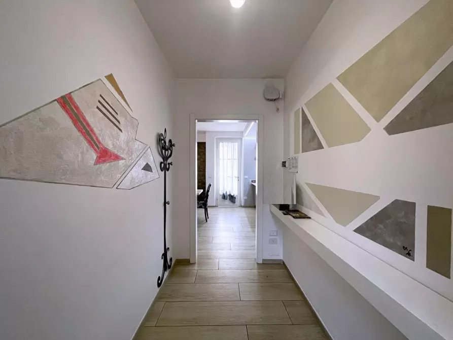 Immagine 2 di Casa indipendente in vendita  a Camaiore