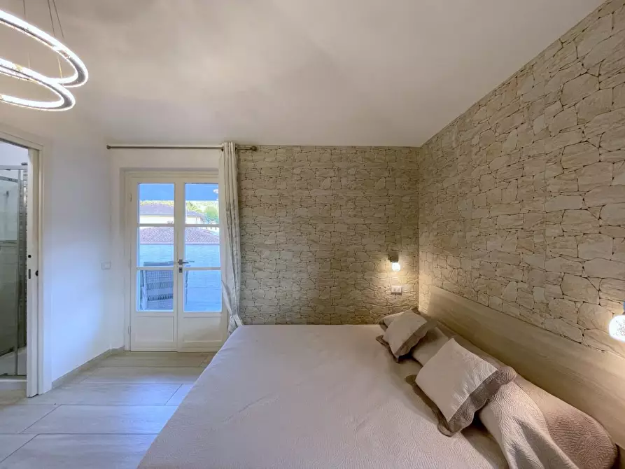 Immagine 55 di Casa indipendente in vendita  a Camaiore