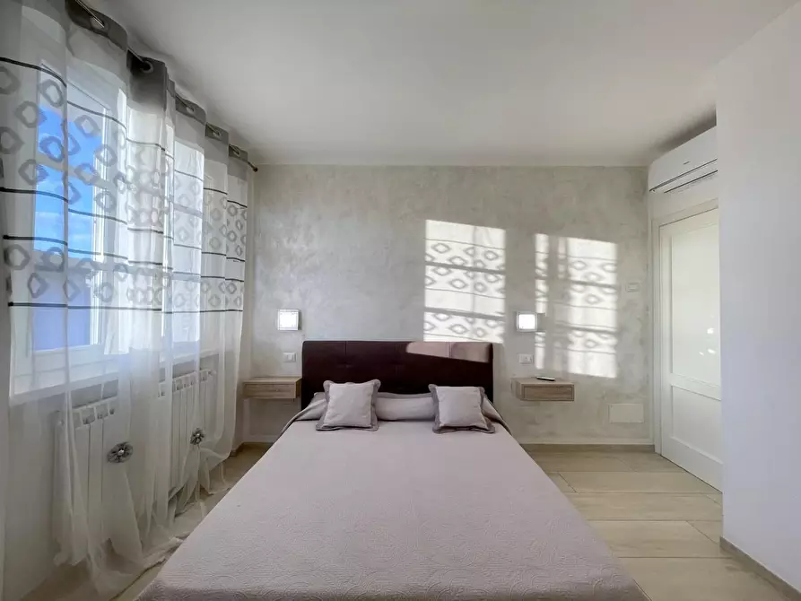 Immagine 28 di Casa indipendente in vendita  a Camaiore