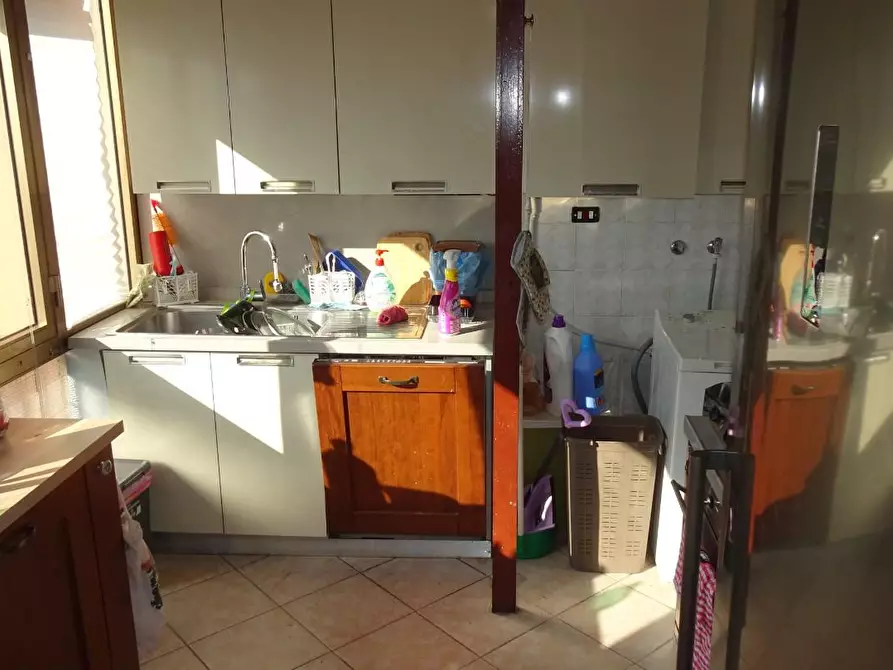 Immagine 10 di Appartamento in vendita  a Cascina