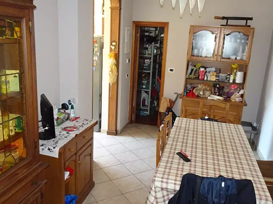 Immagine 5 di Appartamento in vendita  a Cascina