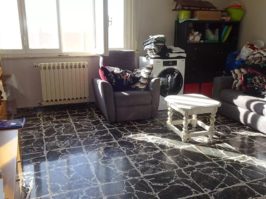 Immagine 1 di Appartamento in vendita  a Cascina