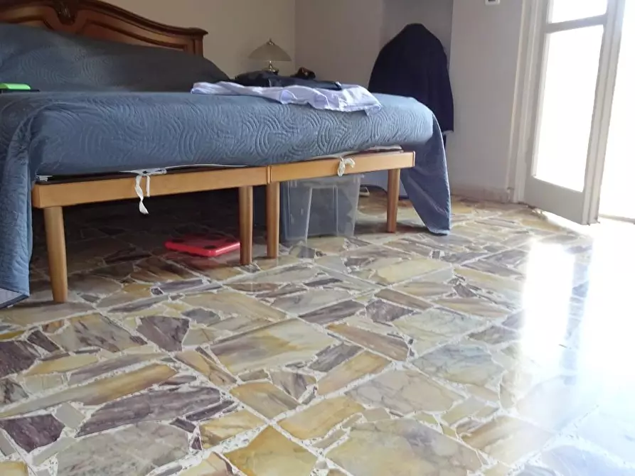 Immagine 25 di Appartamento in vendita  a Cascina