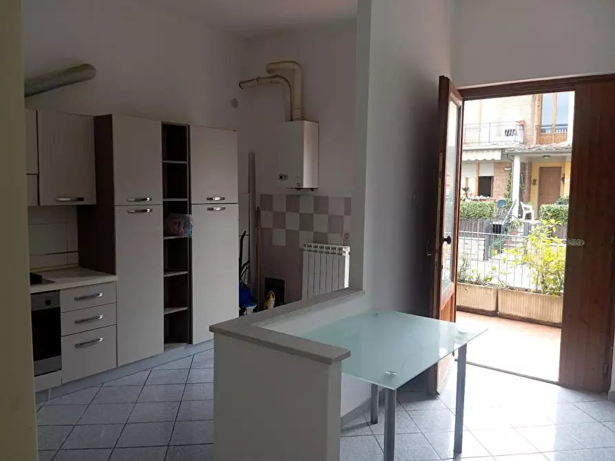 Immagine 2 di Appartamento in vendita  a Poggibonsi