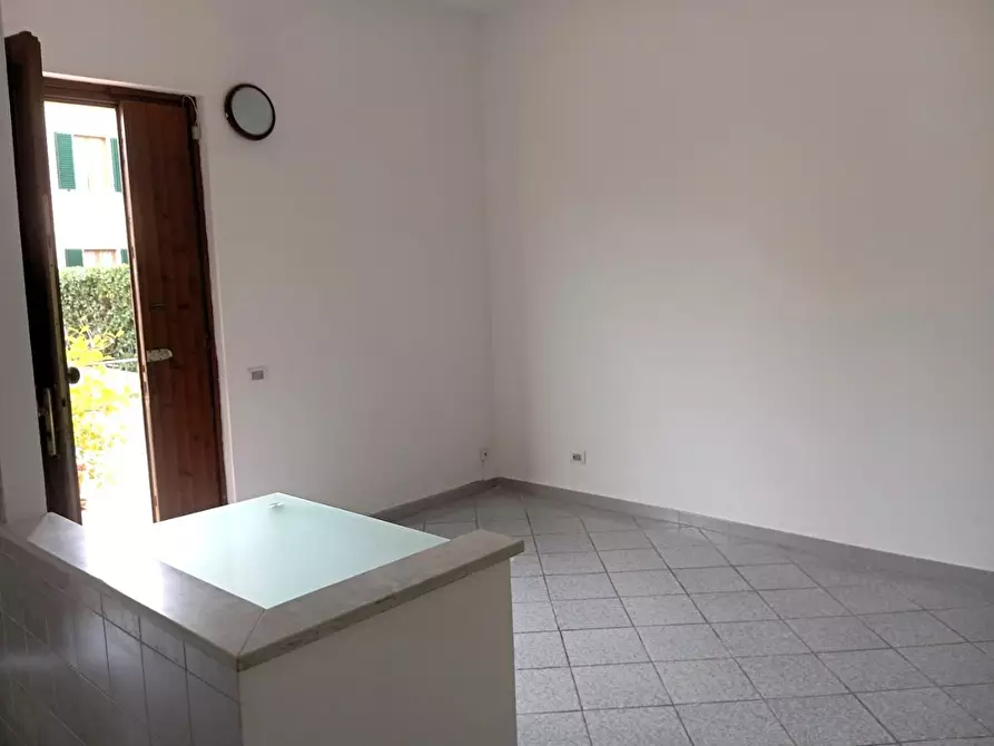 Immagine 5 di Appartamento in vendita  a Poggibonsi