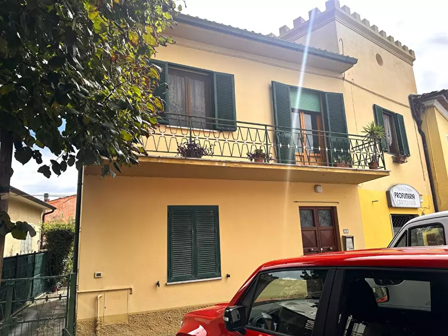 Immagine 1 di Casa semindipendente in vendita  a Vicopisano