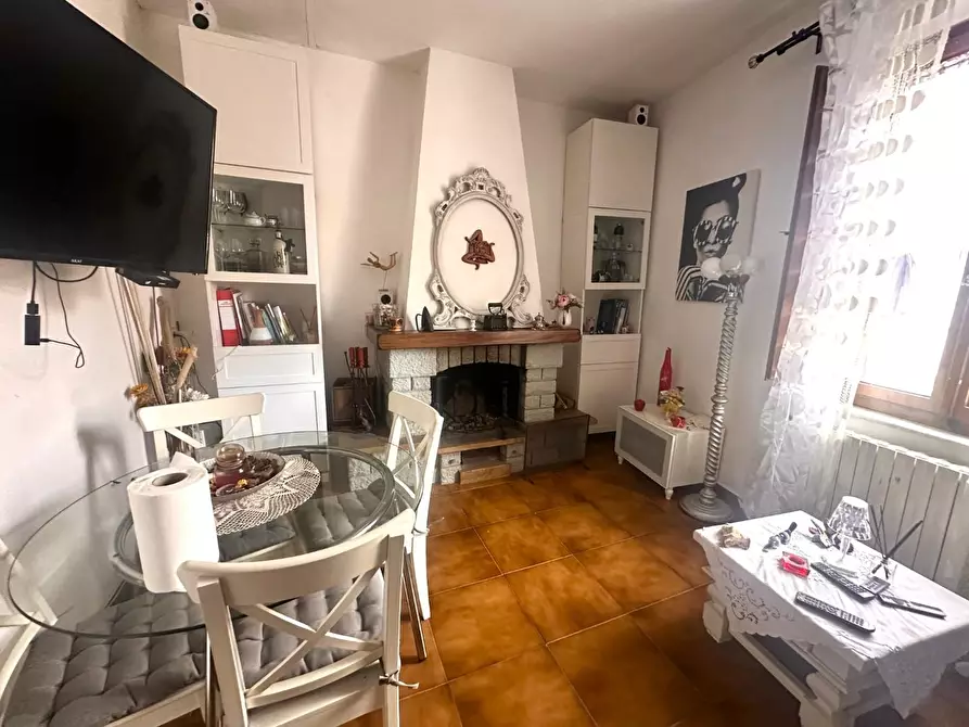Immagine 17 di Casa semindipendente in vendita  a Vicopisano