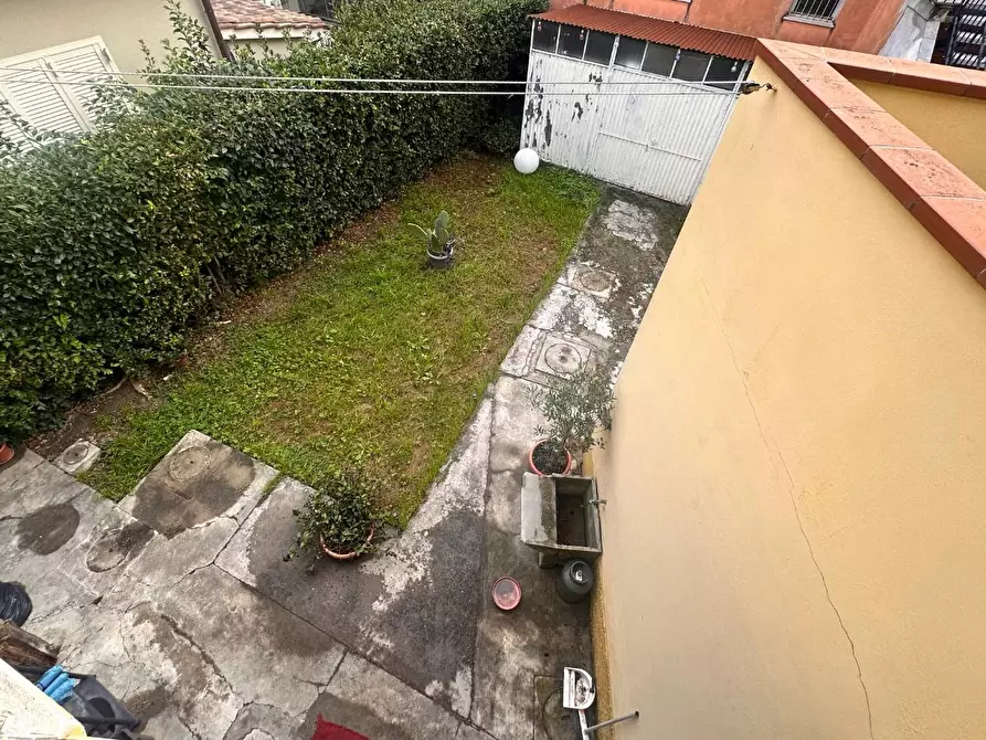 Immagine 10 di Casa semindipendente in vendita  a Vicopisano