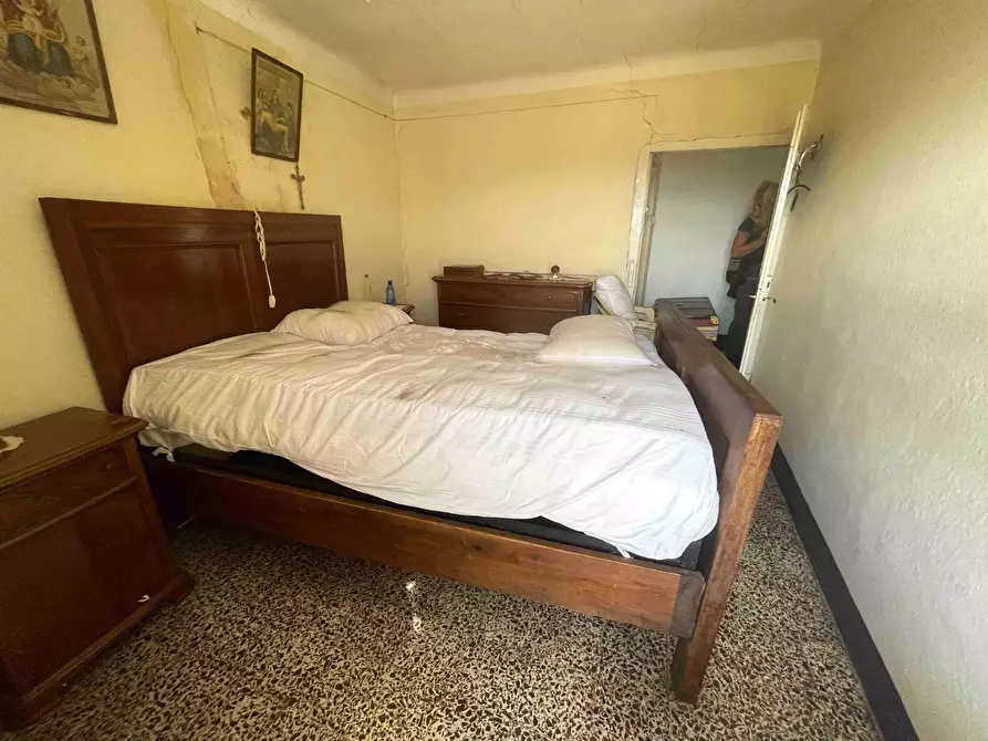 Immagine 23 di Terratetto in vendita  a Borghetto Di Vara