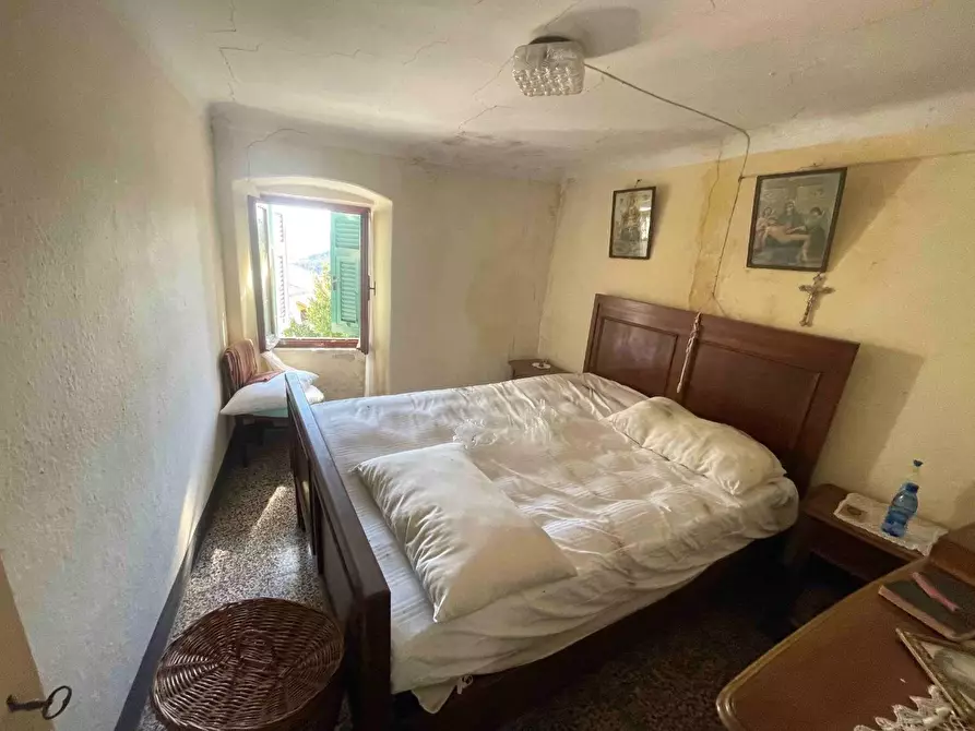 Immagine 22 di Terratetto in vendita  a Borghetto Di Vara