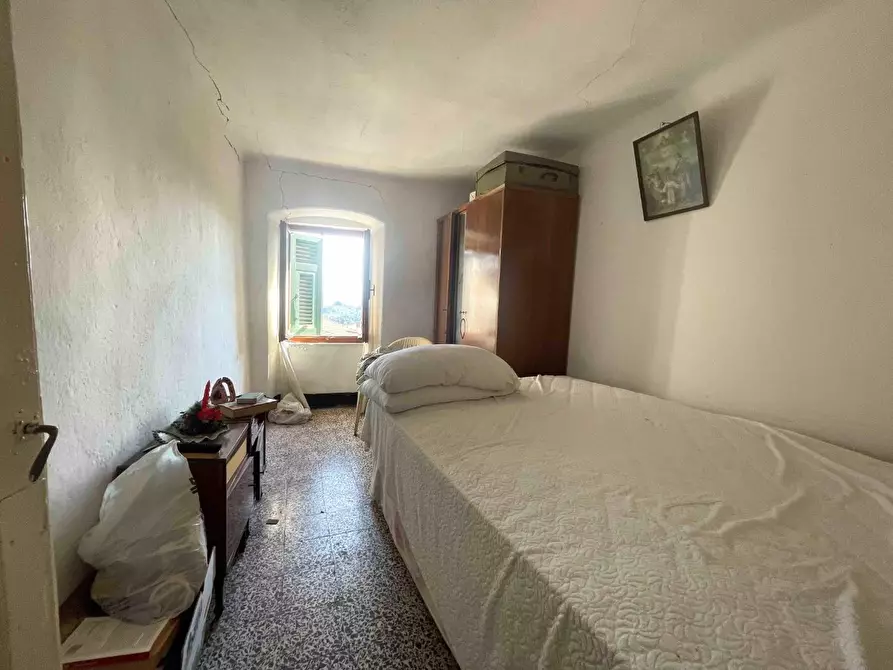 Immagine 24 di Terratetto in vendita  a Borghetto Di Vara