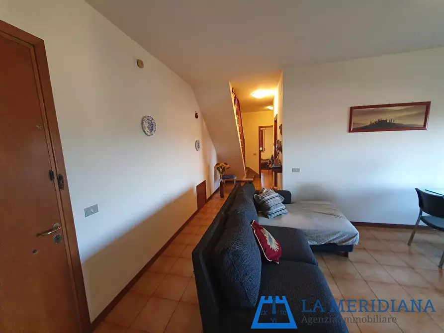 Immagine 4 di Appartamento in vendita  a Lamporecchio