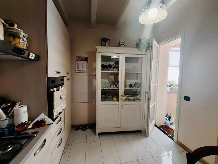 Immagine 4 di Appartamento in vendita  a Massarosa