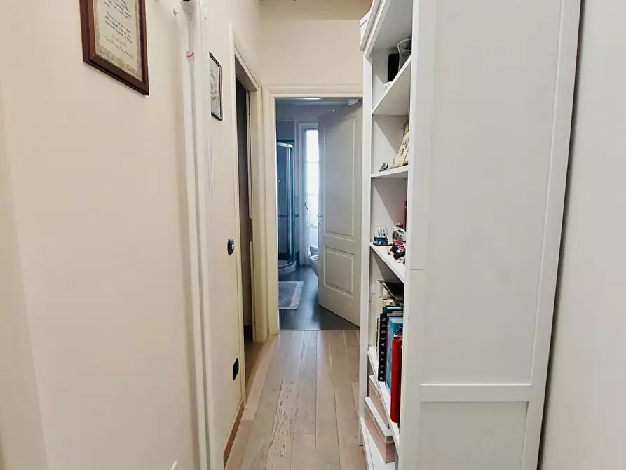 Immagine 8 di Appartamento in vendita  a Massarosa