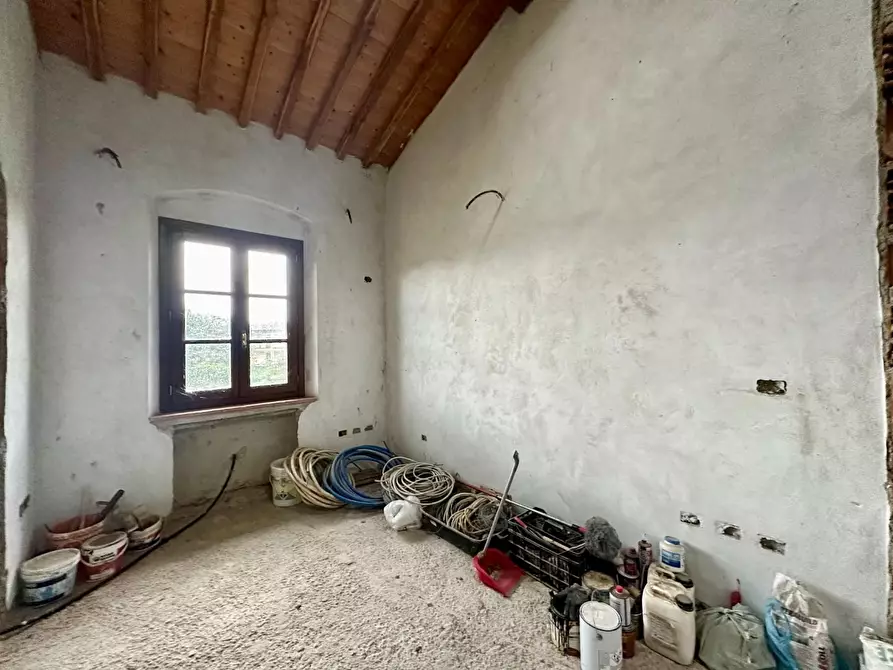 Immagine 27 di Casa colonica in vendita  a Fucecchio
