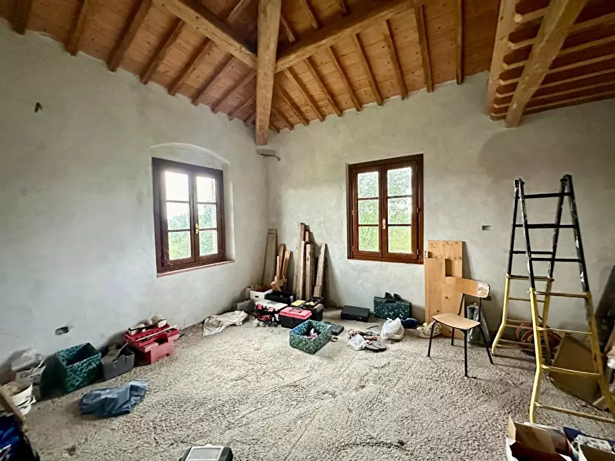Immagine 22 di Casa colonica in vendita  a Fucecchio