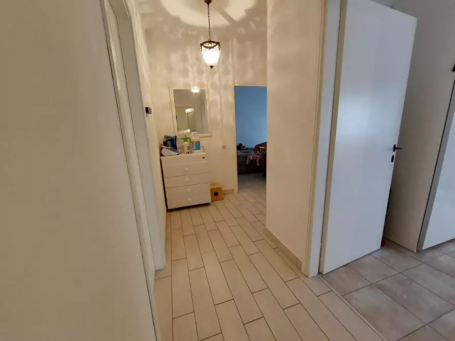 Immagine 9 di Appartamento in vendita  a Pontedera