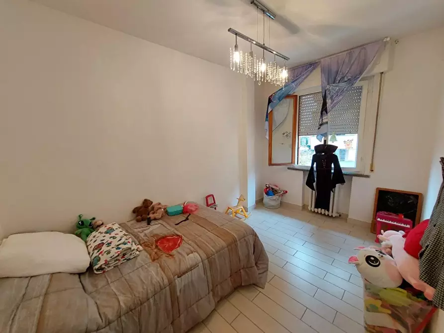 Immagine 19 di Appartamento in vendita  a Pontedera