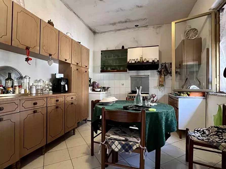 Immagine 20 di Casa bifamiliare in vendita  a Massa
