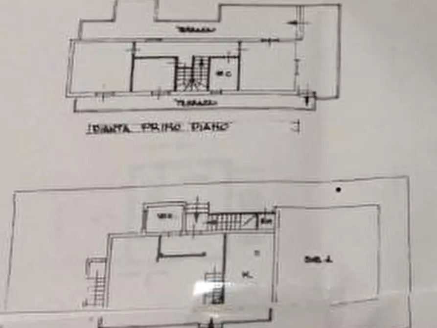 Immagine 25 di Casa bifamiliare in vendita  a Massa