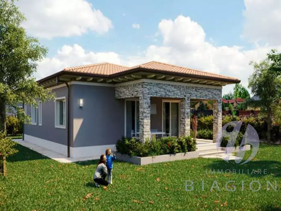 Immagine 9 di Villa in vendita  a Pietrasanta