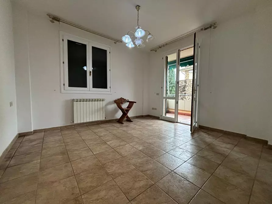 Immagine 6 di Appartamento in vendita  a Empoli