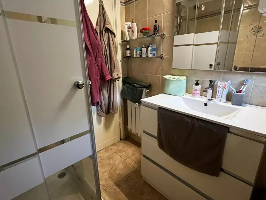 Immagine 22 di Appartamento in vendita  a Camaiore