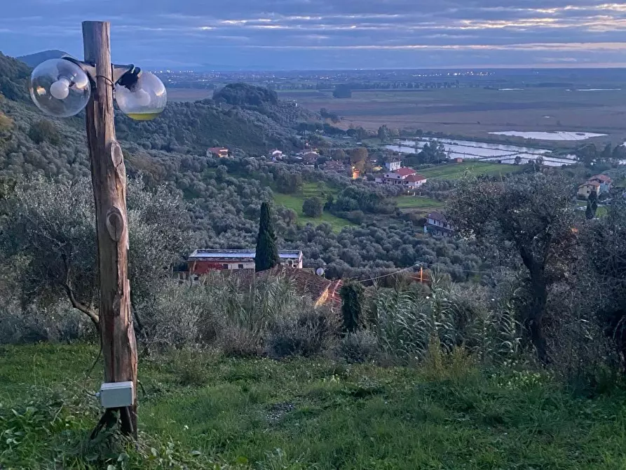 Immagine 30 di Appartamento in vendita  a Massarosa