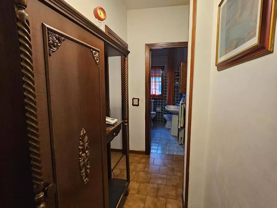 Immagine 17 di Appartamento in vendita  a Collesalvetti