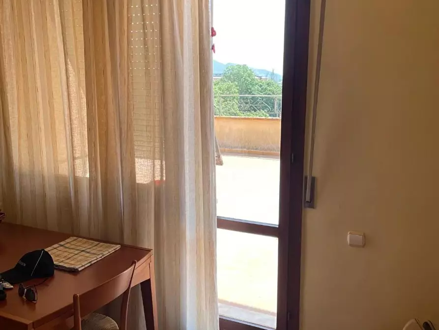 Immagine 11 di Mansarda in vendita  a Pisa