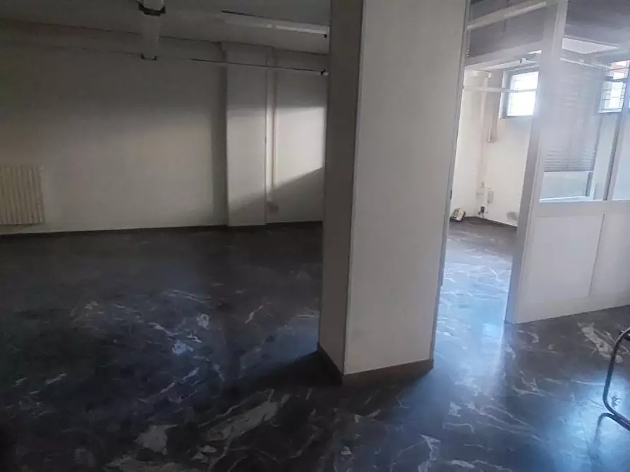 Immagine 4 di Appartamento in vendita  a Carrara