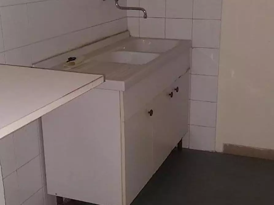 Immagine 8 di Appartamento in vendita  a Carrara