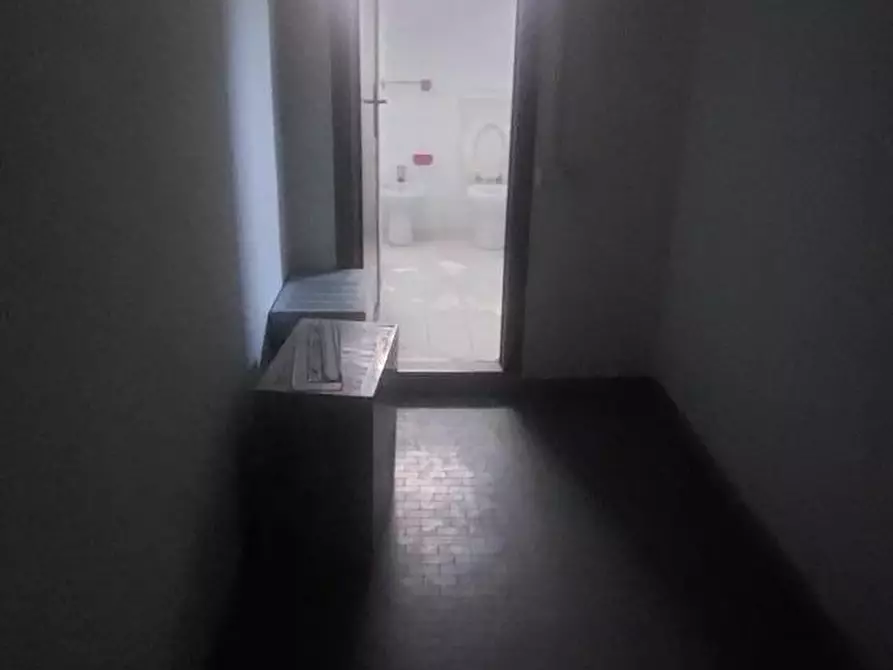 Immagine 6 di Appartamento in vendita  a Carrara