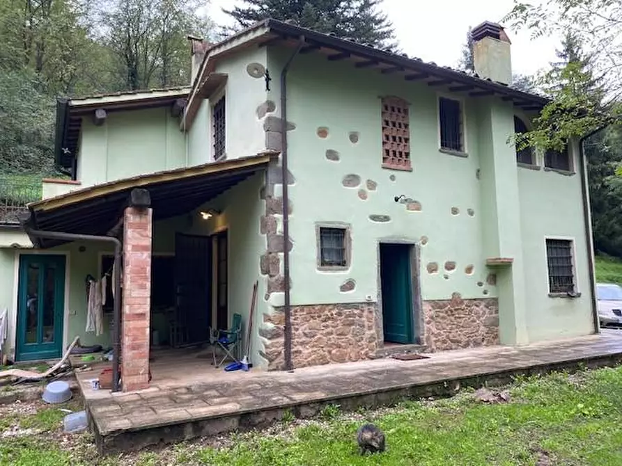 Immagine 39 di Casa colonica in vendita  a Buggiano